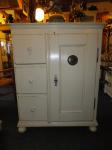 Brotschrank / um 1880 / restauriert auf Shabby Chic / ab 480 Euro