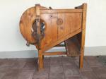 Putzmühle für Getreide u.a. / sehr seltene Größe / H90 x B85 x T50 /  285 Euro
