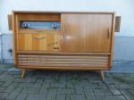 Hi-Fi Schrank / wohl 60er-Jahre / Top-Zustand / Telefunken / Radio mit Plattenspieler / B127 x H88 x T40 / 420 Euro