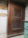 Bauernschrank / um 1880 / 120 Euro