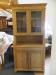 Jugendstilküche / abgelaugt / um 1910 / B95 x H190 x T49 / 540 Euro