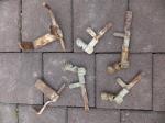 alte Beschläge und Fensterladenhalter 8 Euro
