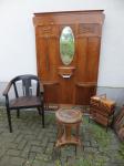Garderobe 245 Euro // Klavierhocker // Sessel // Nähkasten
