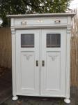 Vertiko / seltenes Modell / Shabby-Chic